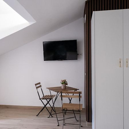 Coraline Deluxe Rooms 카스텔라마레디스타비아 외부 사진