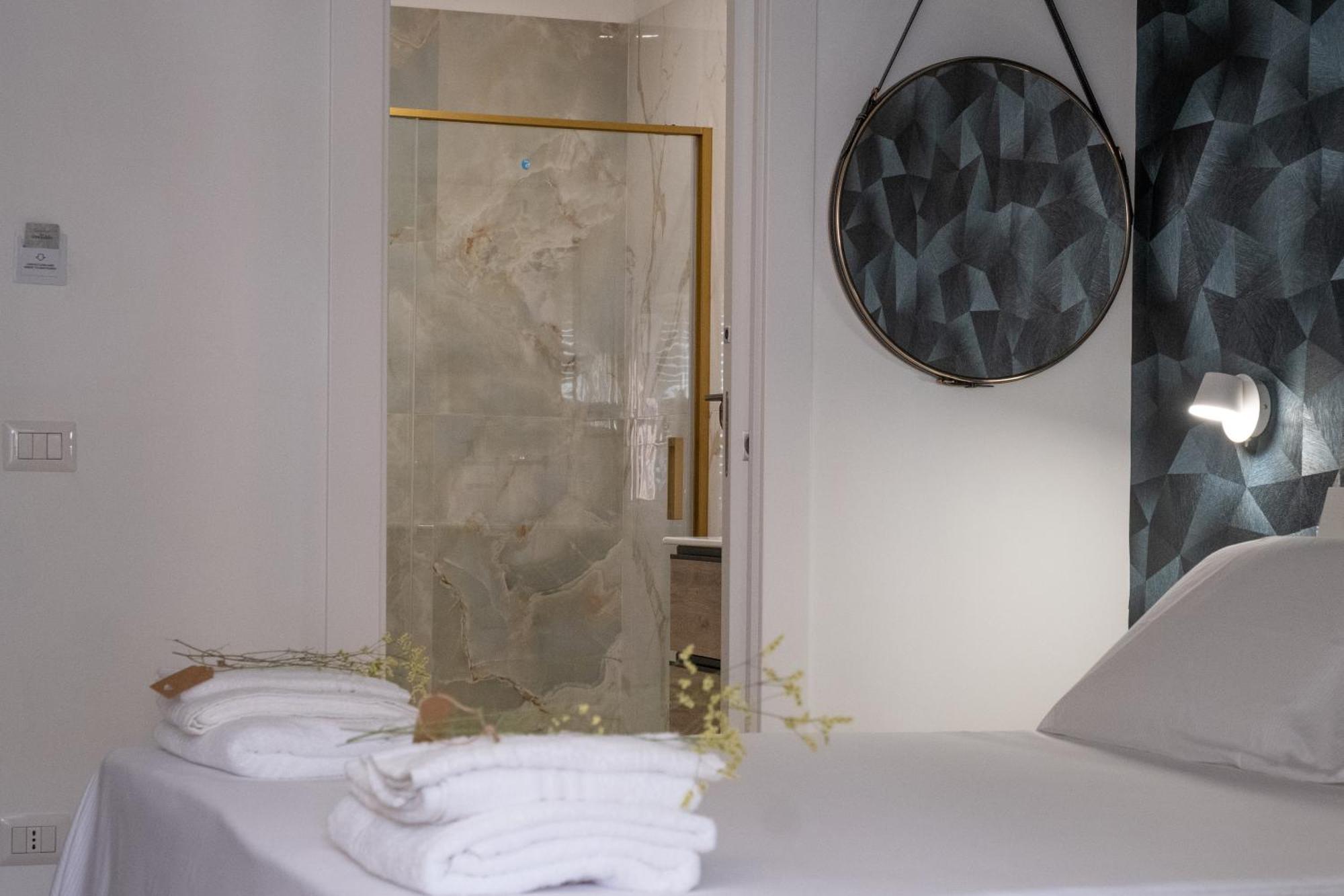 Coraline Deluxe Rooms 카스텔라마레디스타비아 외부 사진