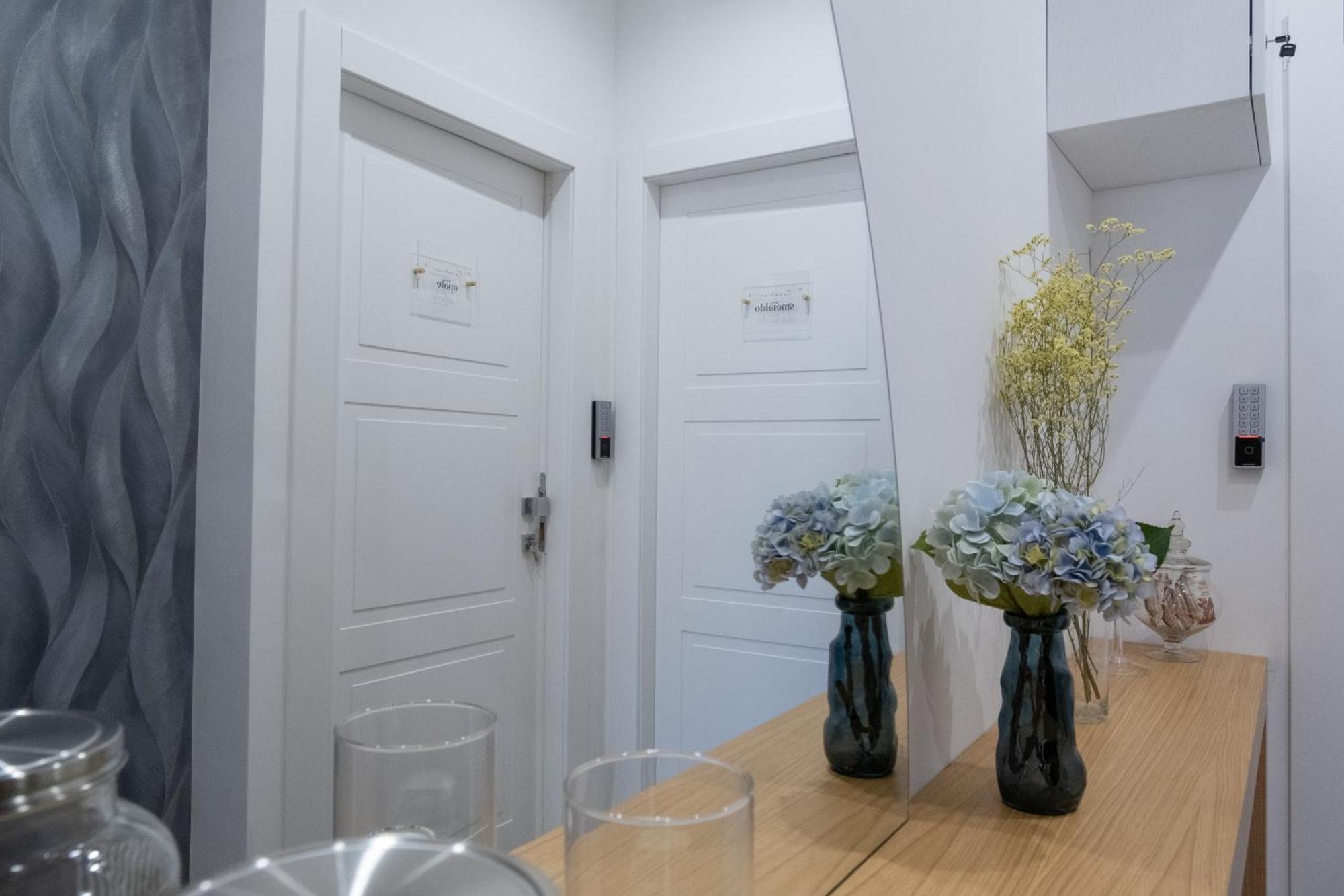 Coraline Deluxe Rooms 카스텔라마레디스타비아 외부 사진