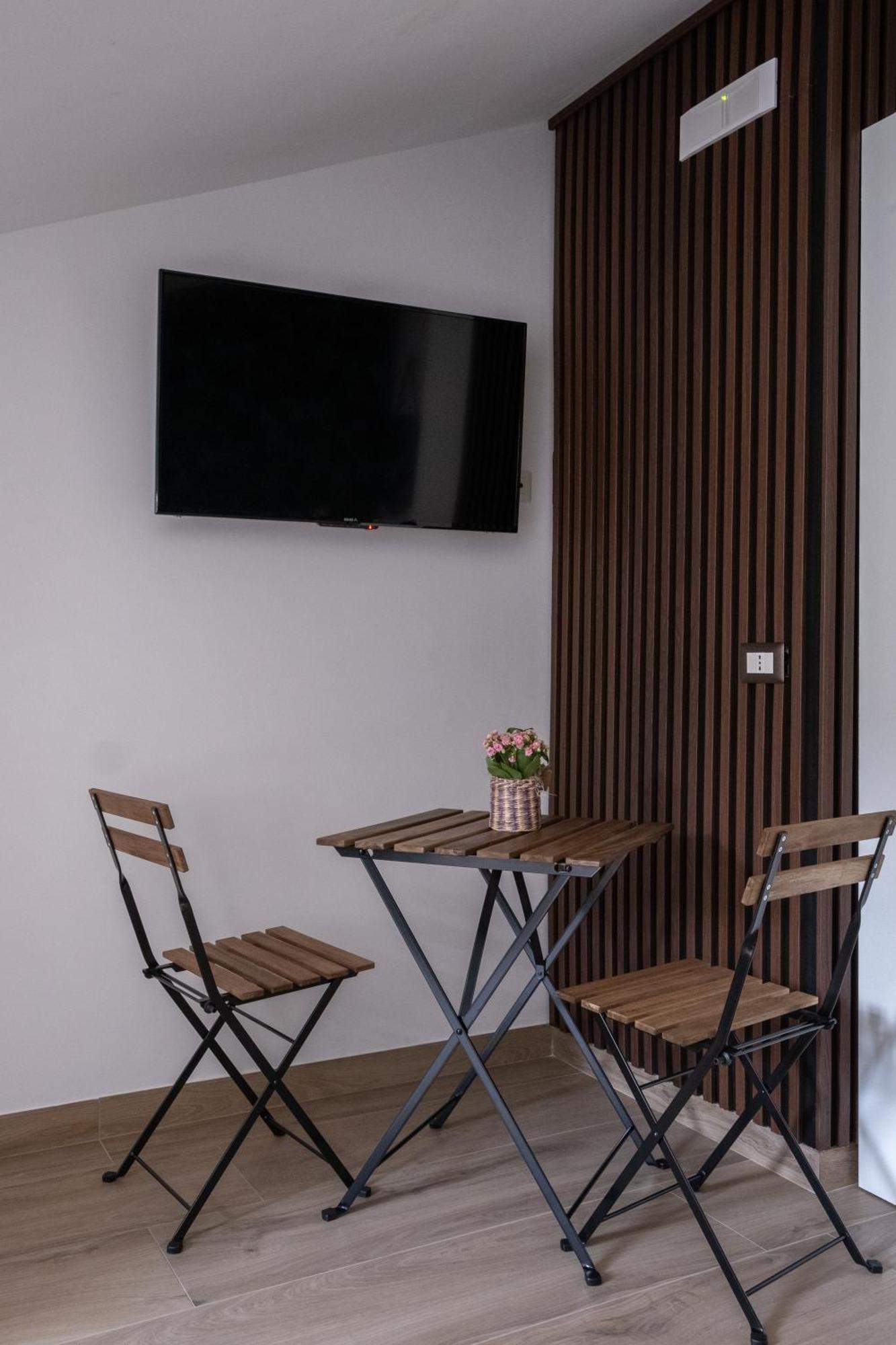 Coraline Deluxe Rooms 카스텔라마레디스타비아 외부 사진